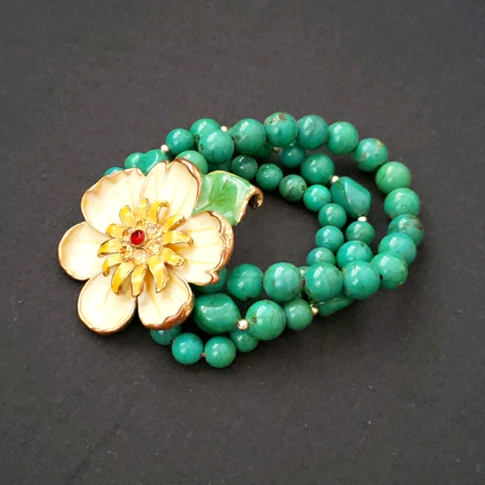 Flower Fashion Bracelet